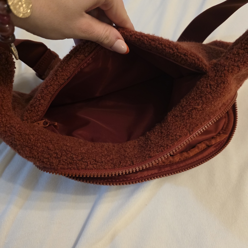 lululemon athletica Belt Bag - Picture 6 of 7